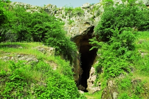 Пещера Азоха