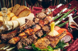 Познакомьтесь с богатой вкусами Армянской национальной кухней